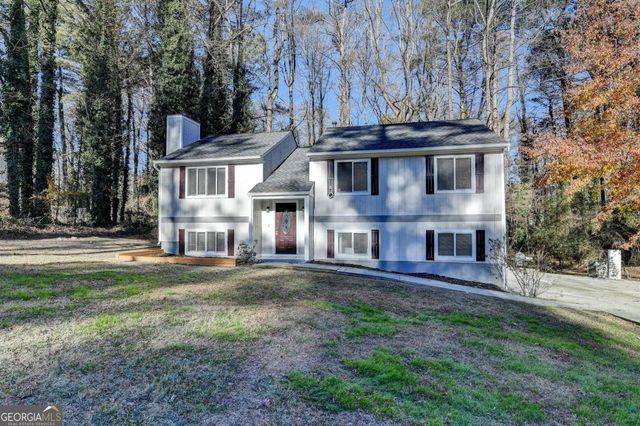 3357 Oak Drive, Snellville, GA 30078