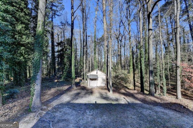 3357 Oak Drive, Snellville, GA 30078