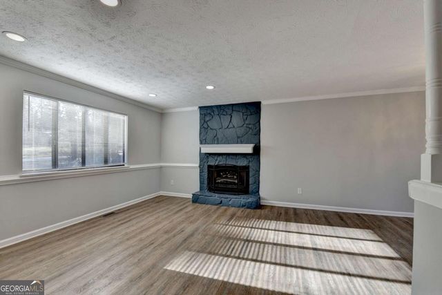 3357 Oak Drive, Snellville, GA 30078