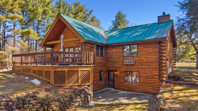 N7589 Lakeside Drive, Portage, WI 53901