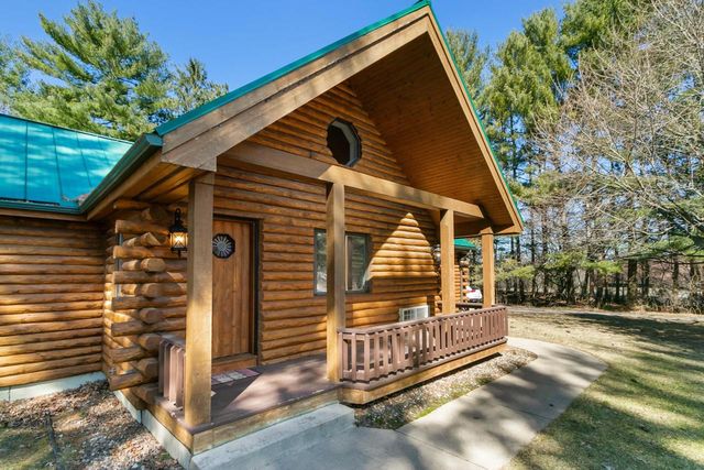 N7589 Lakeside Drive, Portage, WI 53901