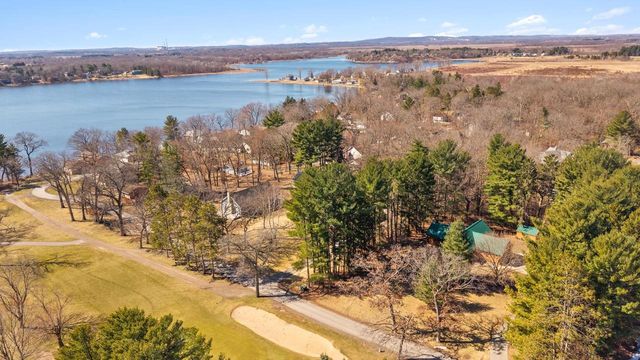 N7589 Lakeside Drive, Portage, WI 53901