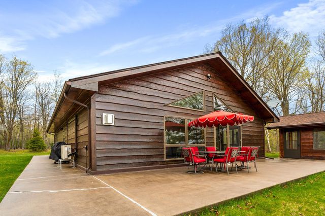 6848 Bear Island Road, Duluth, MN 55803