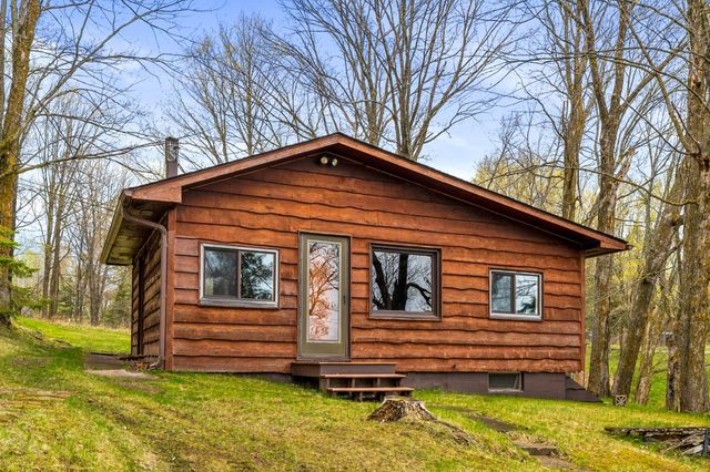 6848 Bear Island Road, Duluth, MN 55803