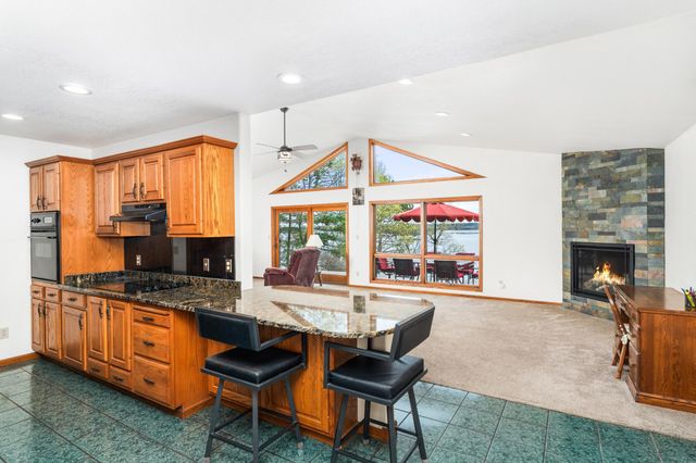 6848 Bear Island Road, Duluth, MN 55803