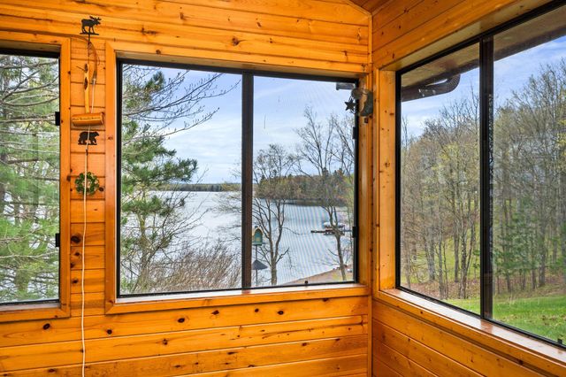 6848 Bear Island Road, Duluth, MN 55803
