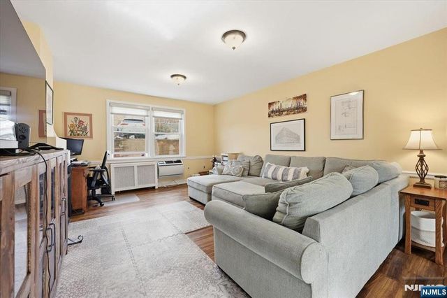 349 Bloomfield Avenue 117, Verona, NJ 07044