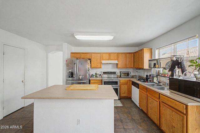 6637 S 18TH Drive, Phoenix, AZ 85041