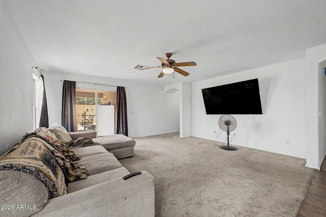 6637 S 18TH Drive, Phoenix, AZ 85041