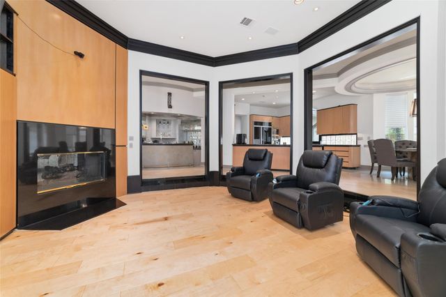 2814 Cedar Woods Place, Houston, TX 77068