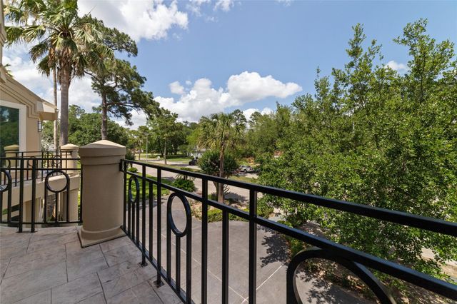 2814 Cedar Woods Place, Houston, TX 77068