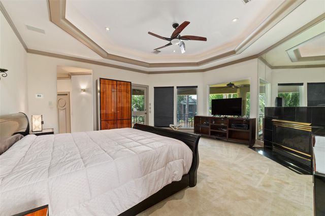 2814 Cedar Woods Place, Houston, TX 77068