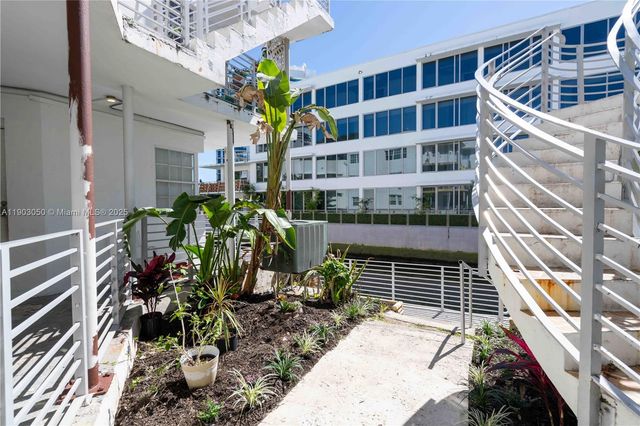 2383 Flamingo Dr 4, Miami Beach, FL 33140