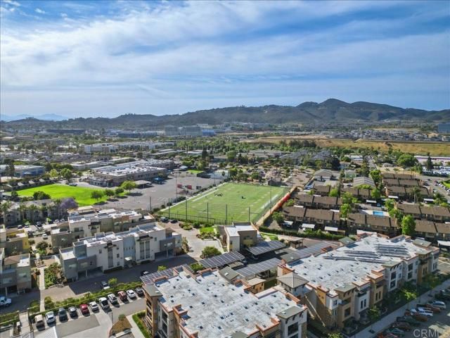 425 Autumn Drive 21, San Marcos, CA 92069