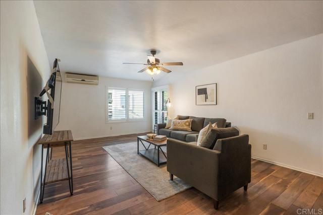 425 Autumn Drive 21, San Marcos, CA 92069