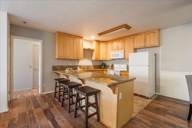 425 Autumn Drive 21, San Marcos, CA 92069
