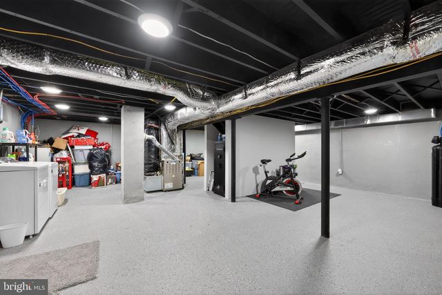 298 S TUCKAHOE RD, Williamstown, NJ 08094