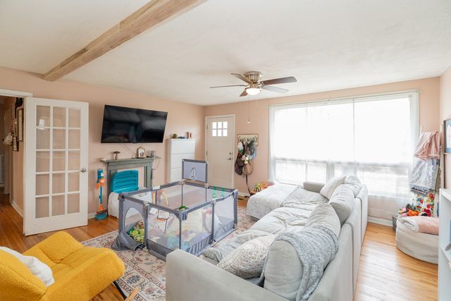 1610 Bartway Dr, Murfreesboro, TN 37130