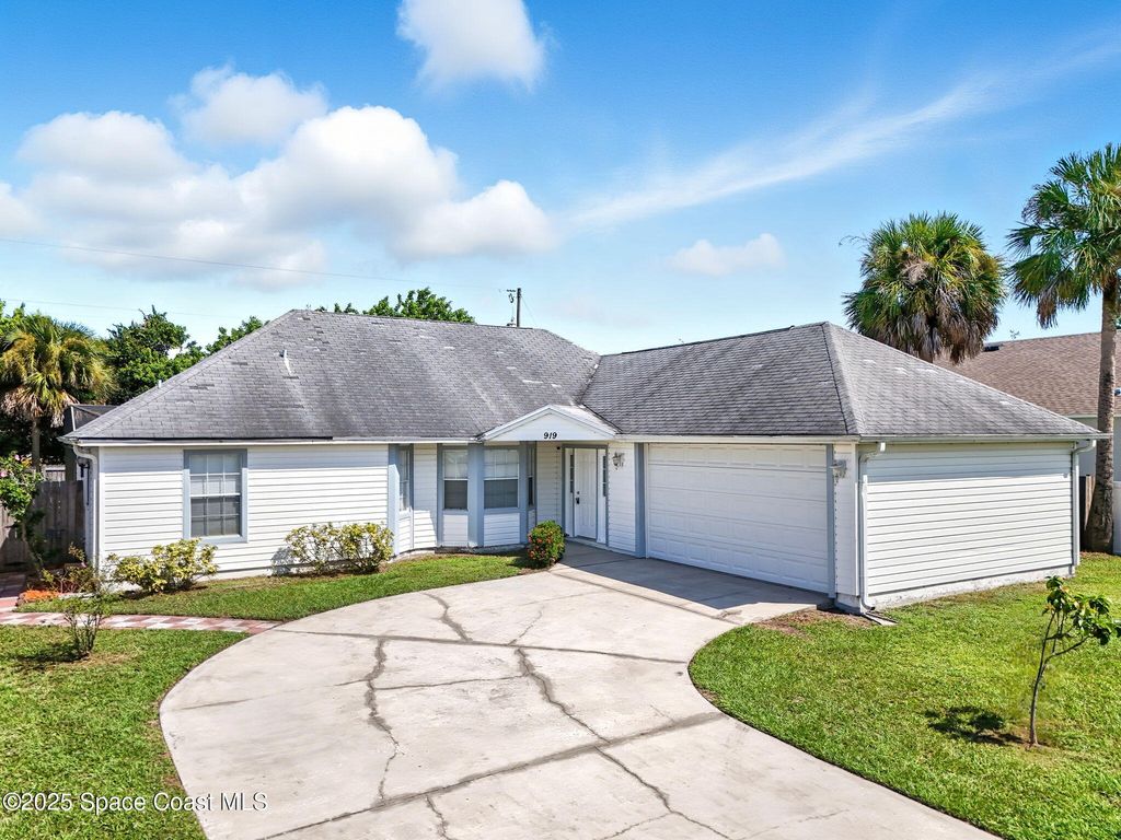 919 Brookview Lane, Rockledge, FL 32955