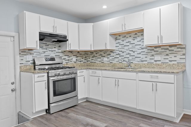 15503 Cherry Street, South Holland, IL 60473