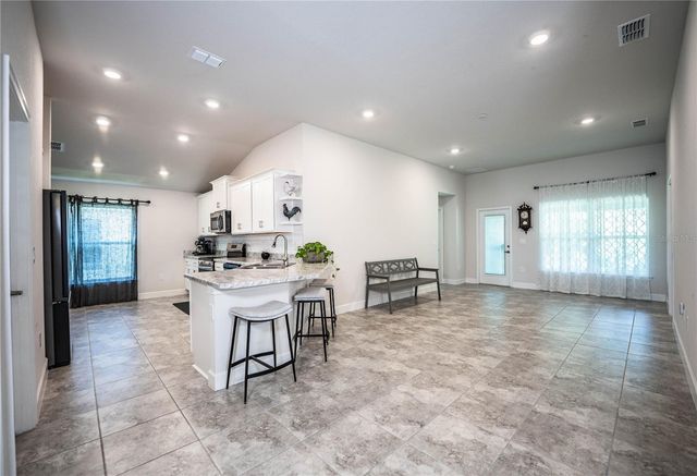 292 KRENSON BAY LOOP, Winter Haven, FL 33881