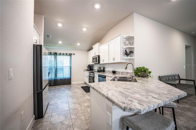 292 KRENSON BAY LOOP, Winter Haven, FL 33881