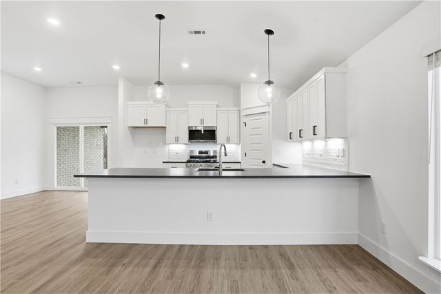 2732 Buckside Street, Springdale, AR 72762