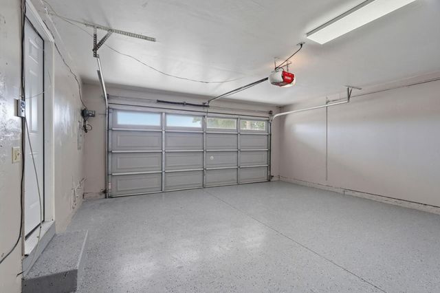 4838 Snell, San Jose, CA 95136