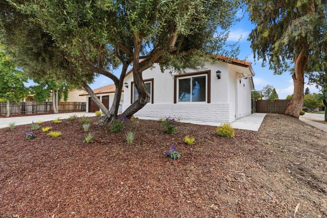4838 Snell, San Jose, CA 95136