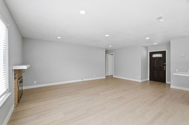 4838 Snell, San Jose, CA 95136