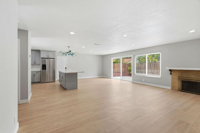 4838 Snell, San Jose, CA 95136
