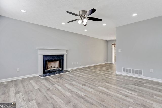 8730 Parliament Place, Jonesboro, GA 30238