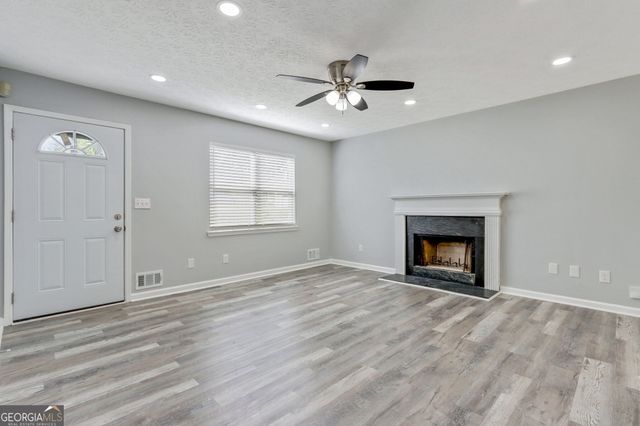 8730 Parliament Place, Jonesboro, GA 30238