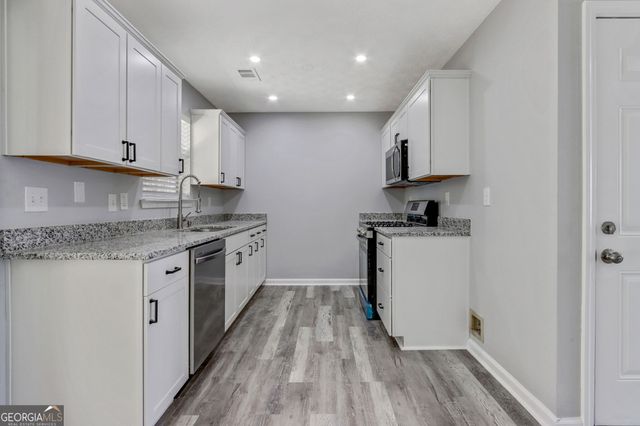 8730 Parliament Place, Jonesboro, GA 30238