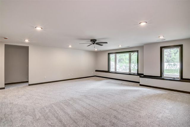 1921 Legacy Drive, Eau Claire, WI 54703