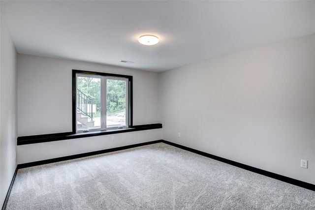 1921 Legacy Drive, Eau Claire, WI 54703