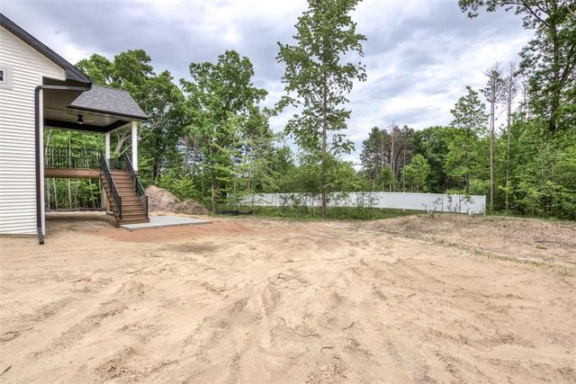 1921 Legacy Drive, Eau Claire, WI 54703