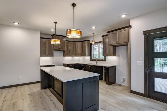 1921 Legacy Drive, Eau Claire, WI 54703