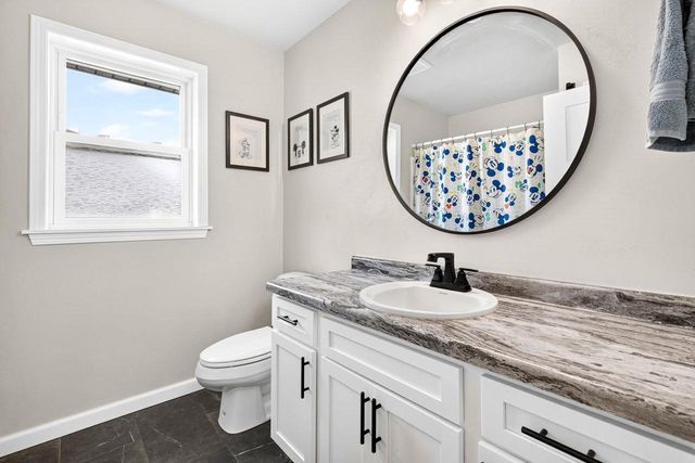 578 PAULS PLACE, Oshkosh, WI 54904