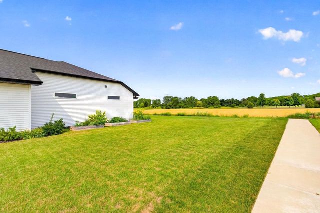 578 PAULS PLACE, Oshkosh, WI 54904