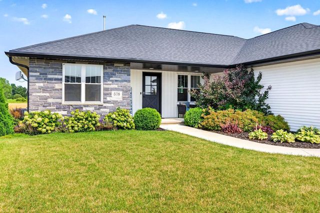 578 PAULS PLACE, Oshkosh, WI 54904