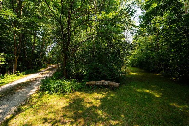 27130 89th STREET, Salem, WI 53168