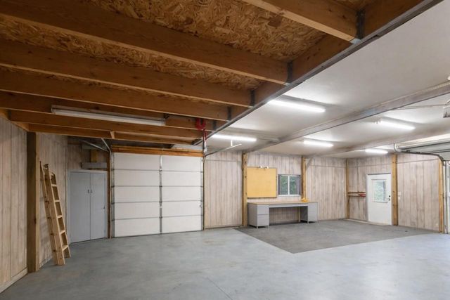 27130 89th STREET, Salem, WI 53168