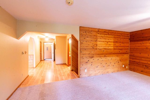 27130 89th STREET, Salem, WI 53168