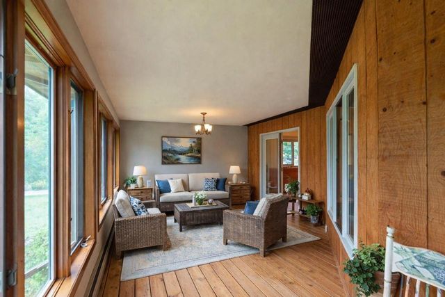 27130 89th STREET, Salem, WI 53168