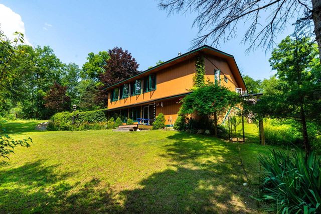 27130 89th STREET, Salem, WI 53168