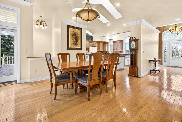 1521 FALLOW DRIVE, Neenah, WI 54956