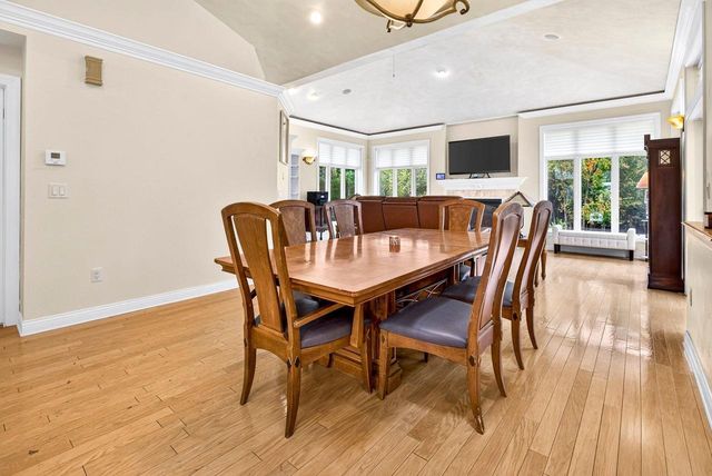 1521 FALLOW DRIVE, Neenah, WI 54956