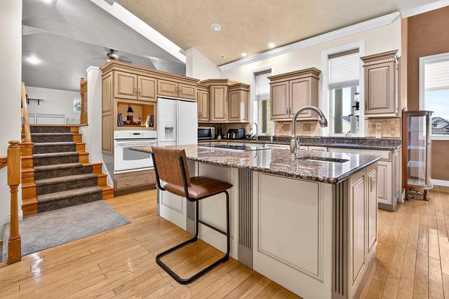 1521 FALLOW DRIVE, Neenah, WI 54956