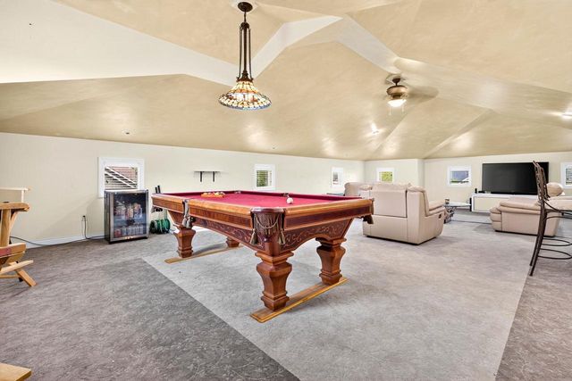 1521 FALLOW DRIVE, Neenah, WI 54956